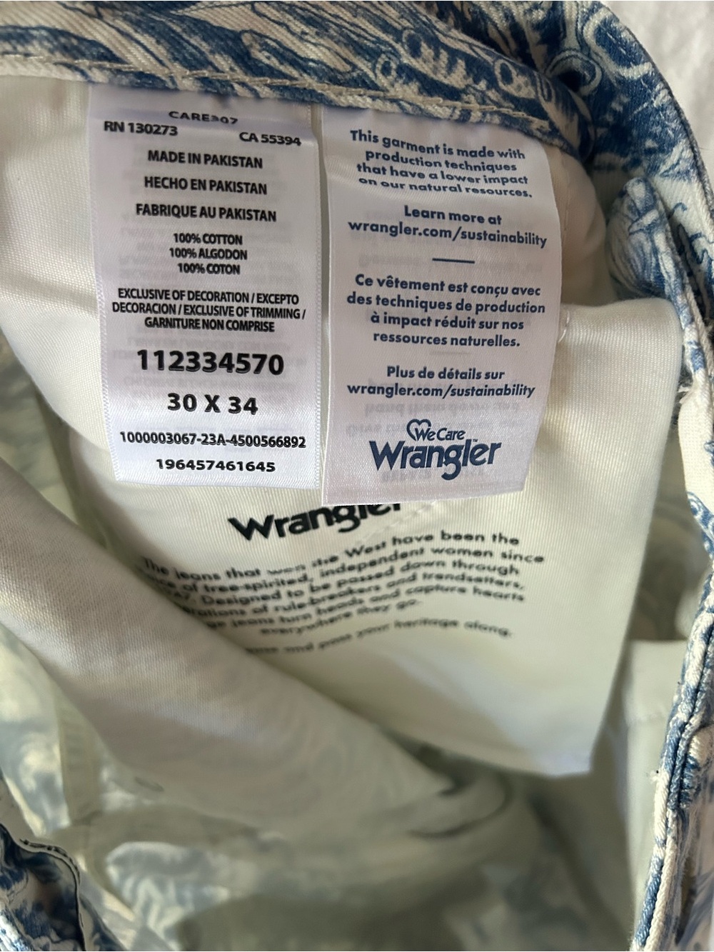 Wrangler Underwater Print Flared Bell Bottom Pants in Blue and Cream - Picture 7 of 7